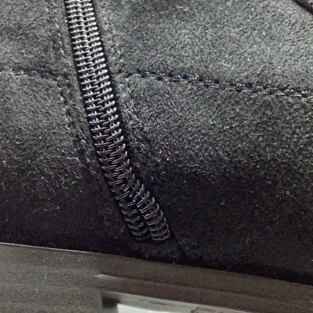 MARC FISHER. Renn Boot. Note: No Box and a little repair on the zip image shown